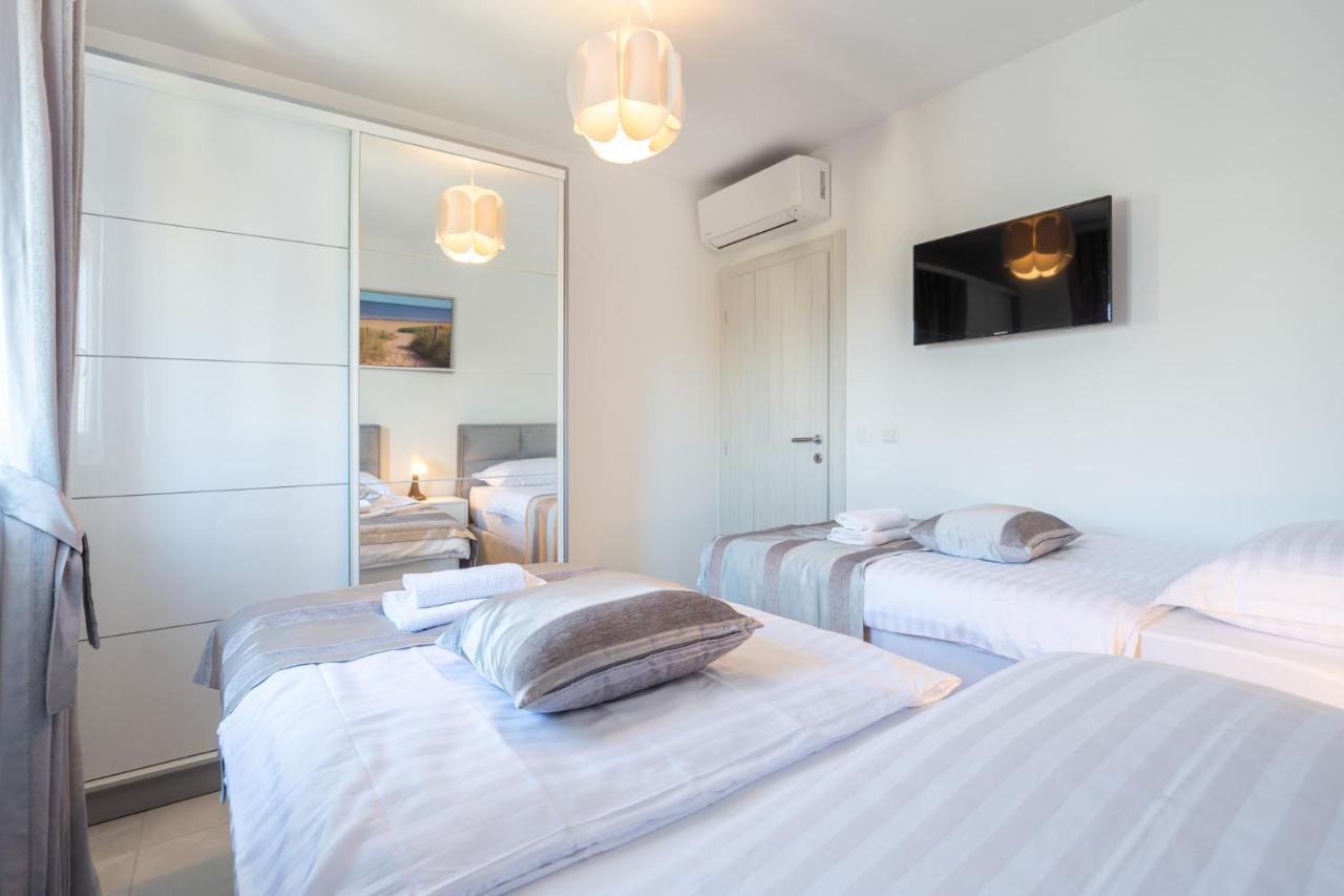 Sea Vista Apartments Kaštela Exteriör bild